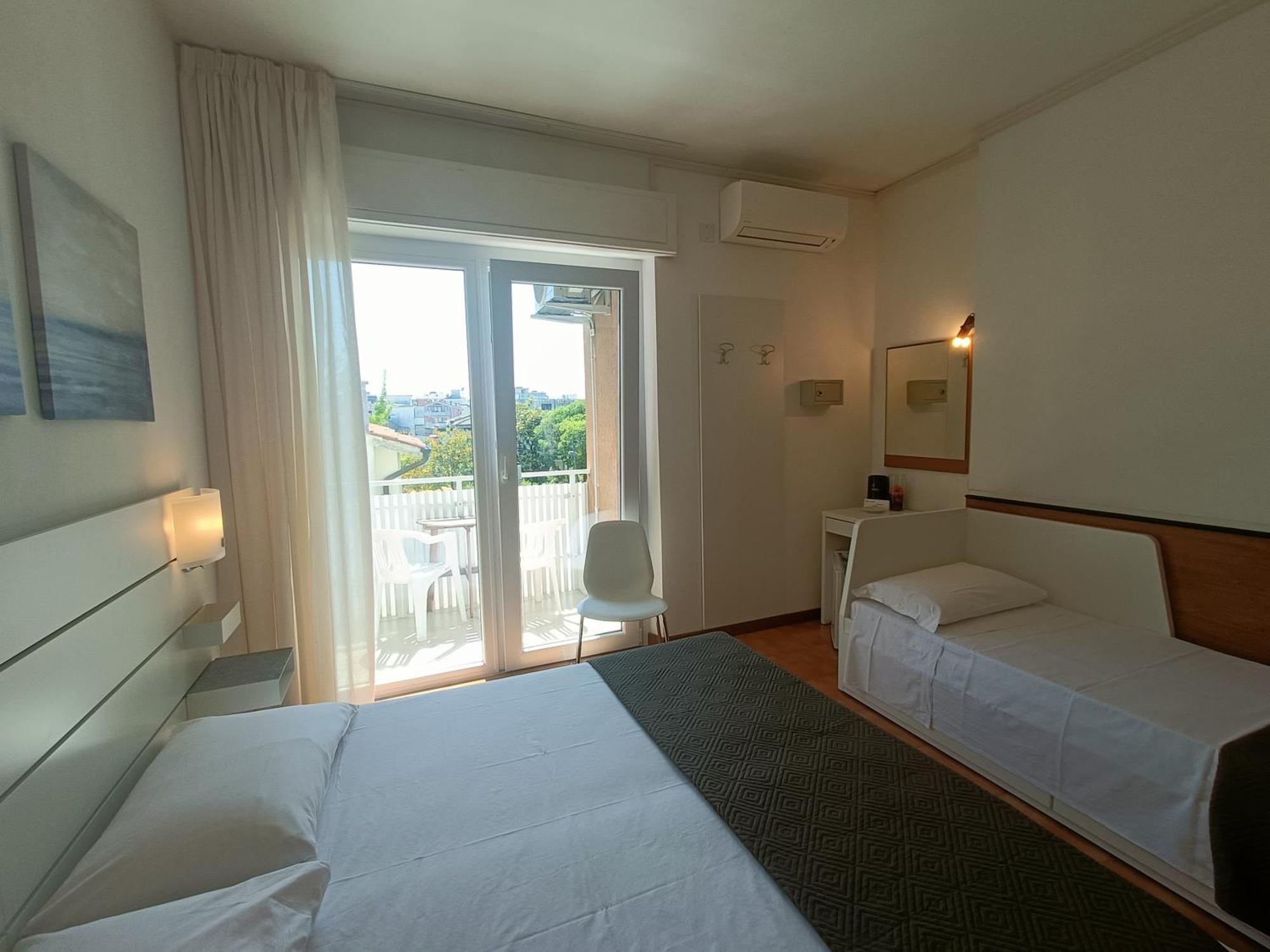 Hotel Merano Grado Exterior foto